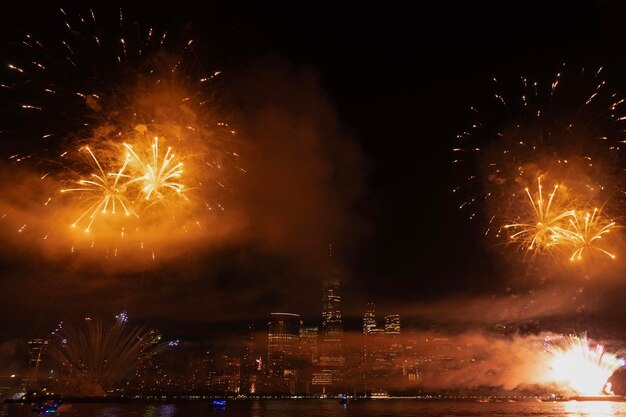 new york manhattan fireworks new york fireworks over manhattan new york city 4th of july fireworks new york city skyline manhattan with flashing fireworks independence day