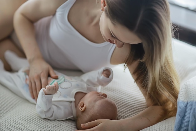 Neonato mamma casa di cura famiglia