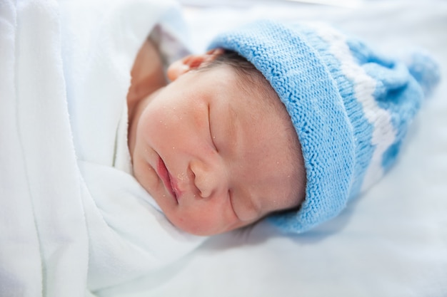 Newborn baby sleeping in the hospital.