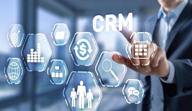 Nieuw crm customer relationship management-concept 2021