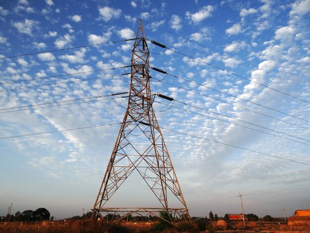Photo no humans sky scenery outdoors cloud power lines utility pole day building blue sky cloudy sky