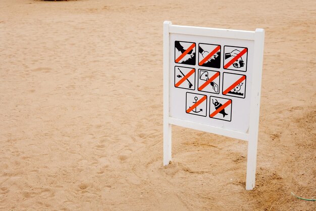 No sign for beach