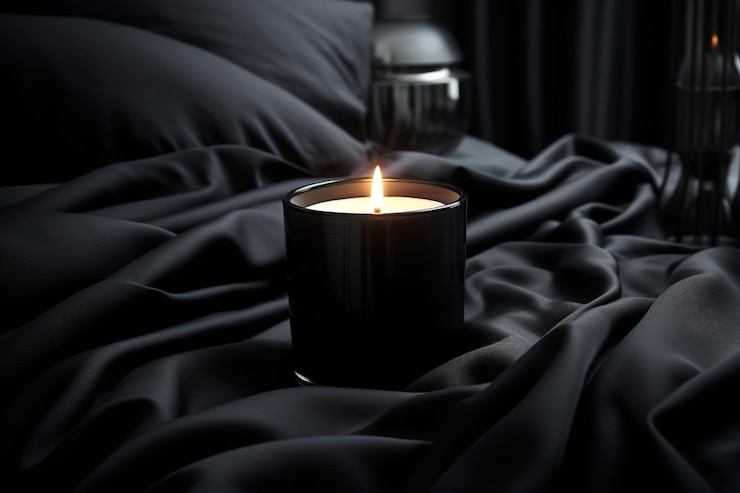 Photo nocturnal nectar black open gift box photo