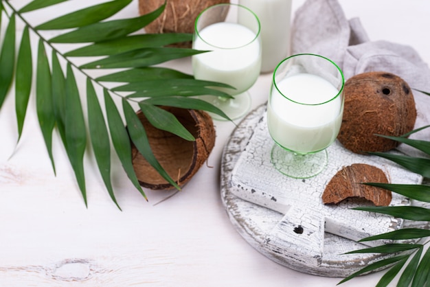 Non-dairy natural coconut milk