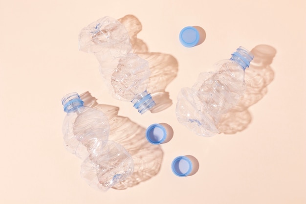 non eco friendly plastic objects