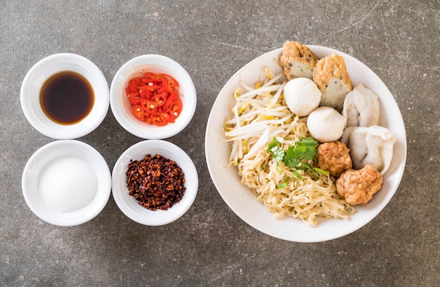 noodles bowl with fish ball