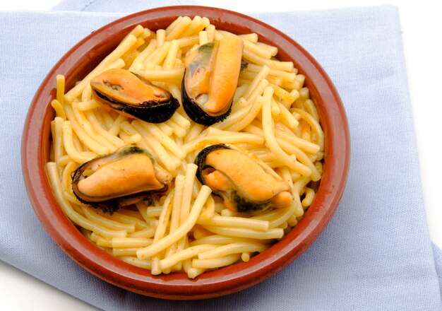 Tagliatelle allo stufato di pesce