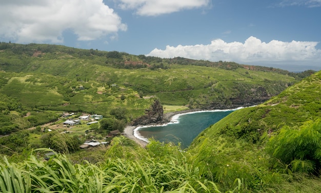 Noordoostkust van Maui vanaf de snelweg Kahekili