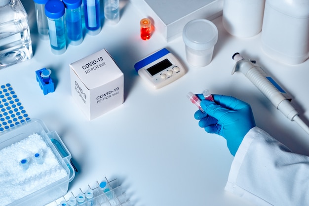 소설 코로나 바이러스 2019 nCoV PCR 진단 키트. 이것은 임상 표본에서 2019-nCoV 또는 covid19 바이러스의 존재를 감지하기위한 RT-PCR 키트입니다. 실시간 PCR 기술 기반의 체외 진단 테스트
