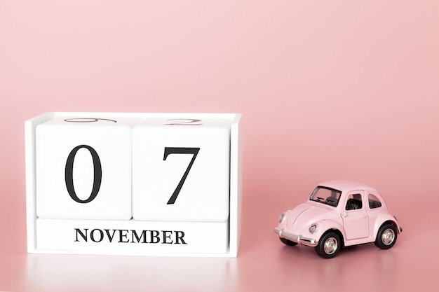 November 07th. Day 7 of month. Calendar cube with car