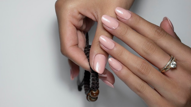 Foto manicure per nail art nude