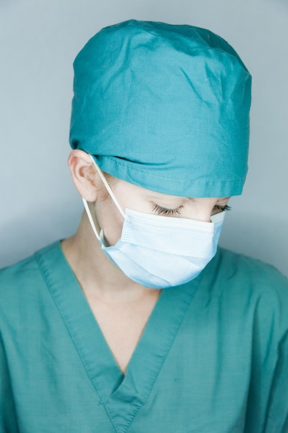 Nurse looking downxA