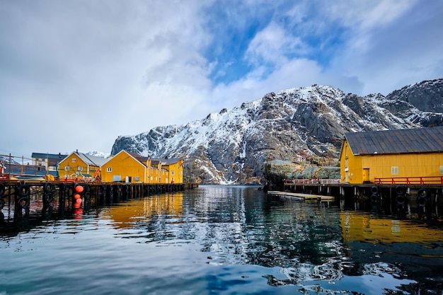 Photo nusfjord fishing village in norway