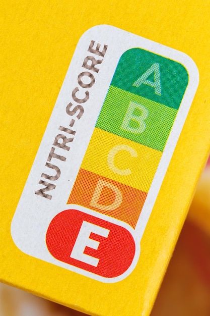 Nutri Score voedingsetiket symbool ongezond eten voor voedsel staand formaat