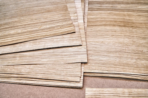 Oak veneer Oak texture Spliced oak veneer on the table in the workshop