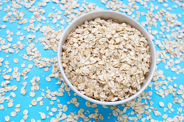 Oat flakes in bowl