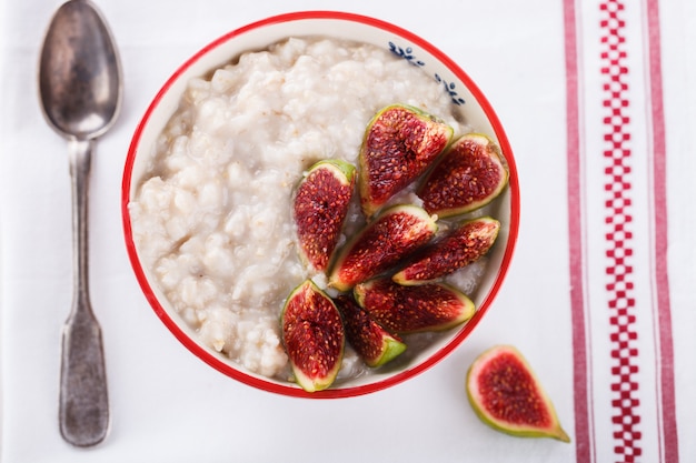 Oatmeal with figs.Healthy Breakfast