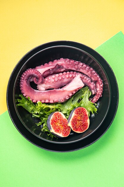 octopus salade eten zeevruchten maaltijd snack op tafel kopieer ruimte eten