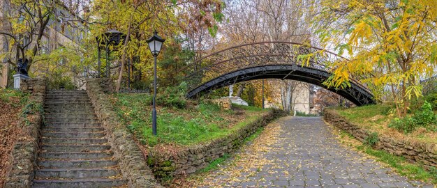 Odessa Oekraïne 07112019 Hoek van het oude Odessa in het historische centrum van de stad op een herfstdag