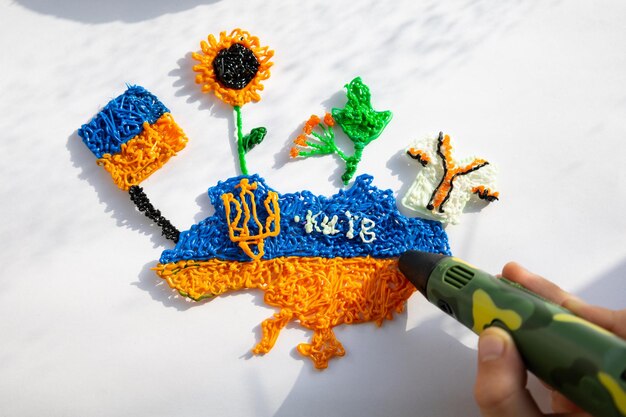 Oekraïense symbolen van plastic 3D-pen maken kind vlag zonnebloem drietand kaart shirt