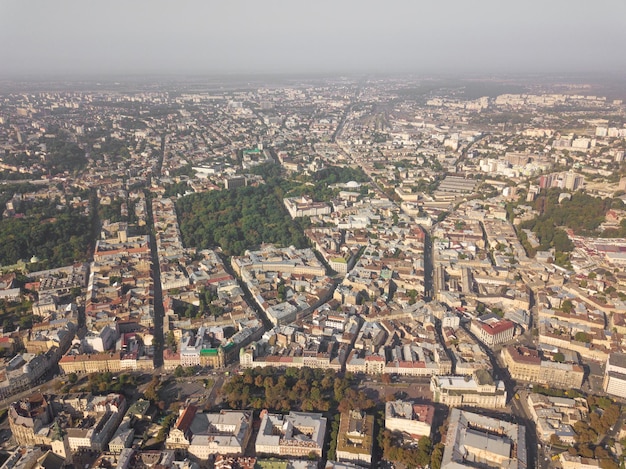 Oekraïne Lviv stadscentrum oude architectuur drone foto vogelperspectief