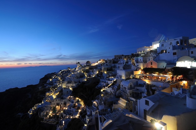 Photo oia caldera at night santorini greece