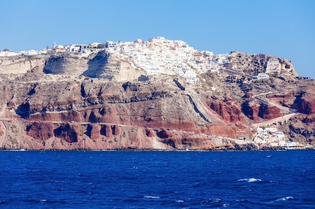 サントリーニ島のイアの町