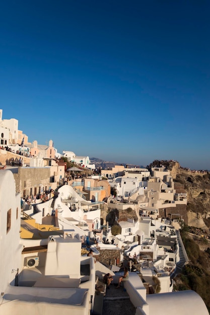 Photo oia village on santorini island in greece