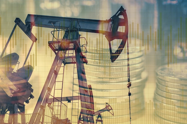 石油およびガス産業、ビジネスおよび財務の背景。鉱業、石油精製産業および株式市場の概念。二重曝露。
