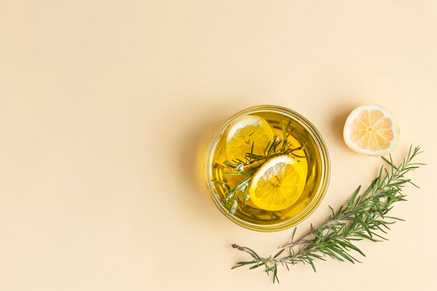 Oil of olive with lemon and rosemary