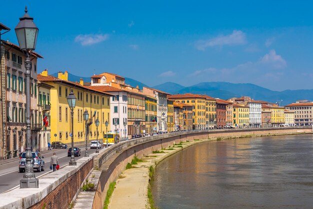 Photo old architecture and river arno