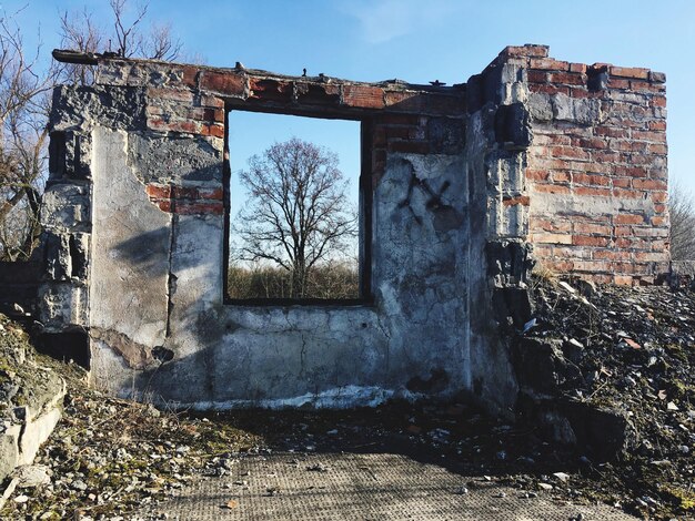 Фото Старое здание на фоне неба