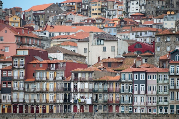 Photo old buildings in city