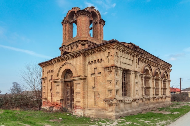 Старинная церковь Покрова Пресвятой Богородицы, построенная в 1897 году на севере Азербайджана.