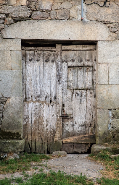 The old door