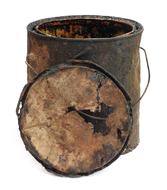 Photo old grungy bucket closeup