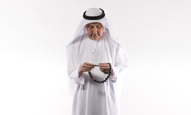 Старик араб