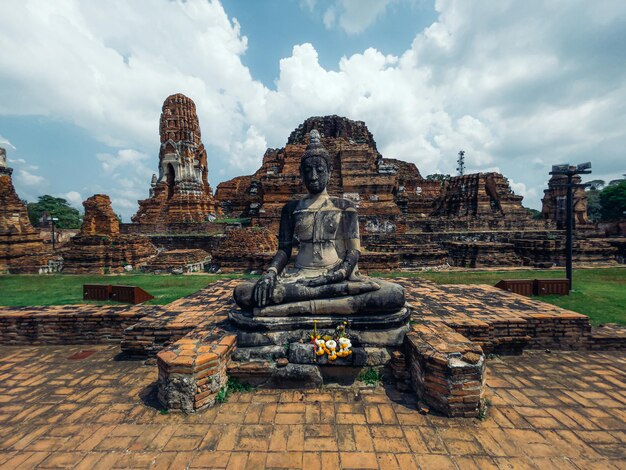 写真 タイのアユタヤの古い宮殿