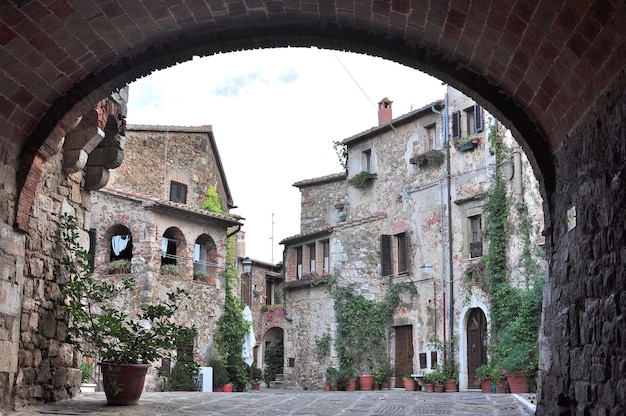 Old part of town, center of Montemerano