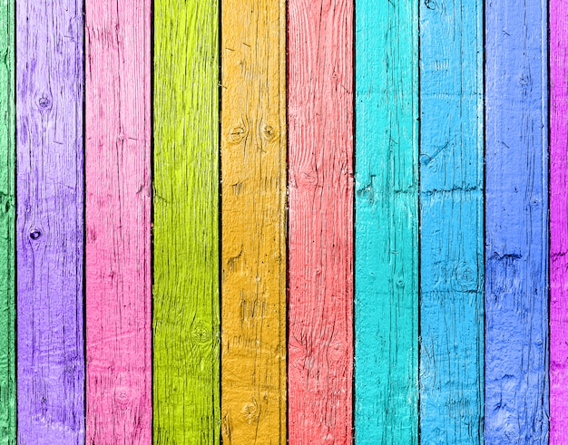 Photo old planks in the colors of the rainbow