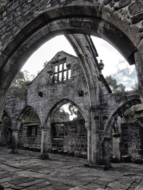 Photo old ruin against sky