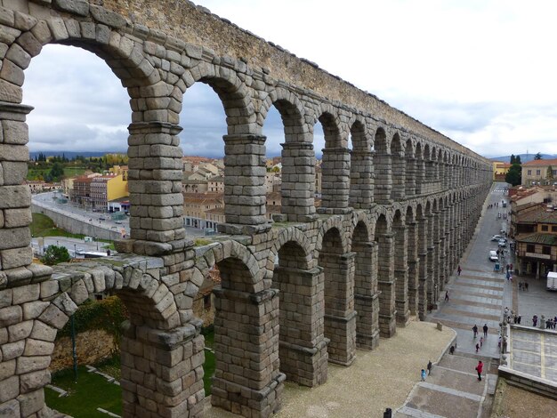 Foto vecchie rovine contro il cielo