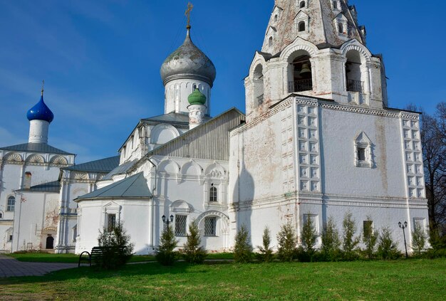 Il vecchio monastero della trinità danilov