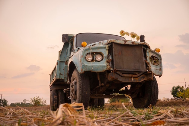 Photo old truck parked in rice fields in thailand