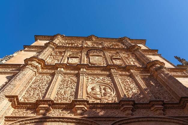 Photo old university of salamanca building plateresque facade salamanca spain