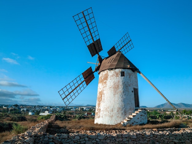古い風車 フエルテベントゥラ カナリア諸島