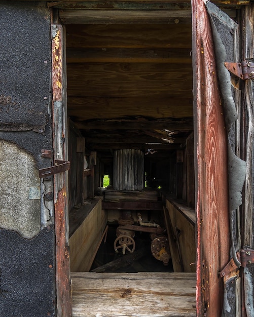 Photo old wooden door