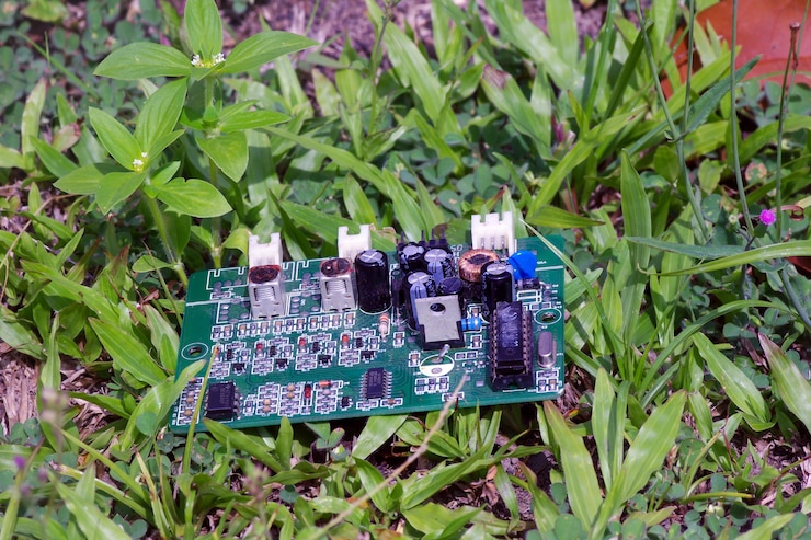 Photo older and larger pcbs  (printed circuit board) will be wasted and will be replaced by smaller, higher-tech replacements