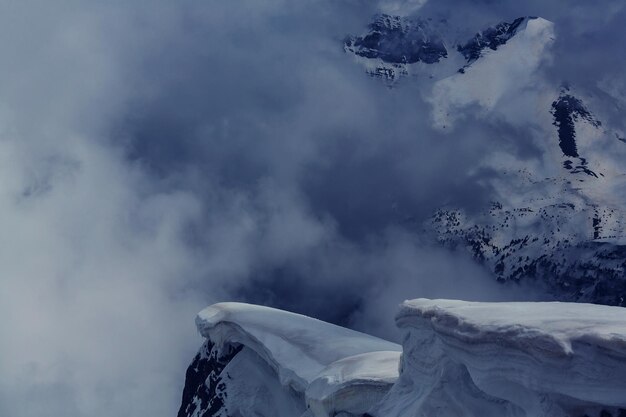 Photo olympus mountains in april, greece