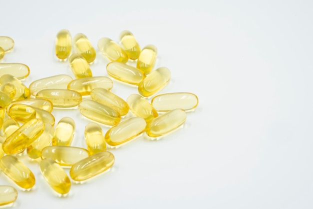 Capsule di olio di pesce omega 3.